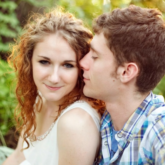 Meet your Posher, Melanie - Picture 1 of 1